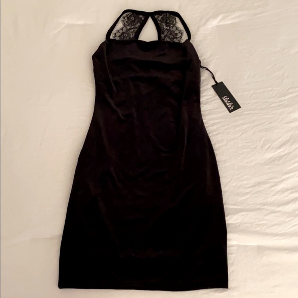 Lulu’s Black Bodycon Velvet And Lace Mini Dress
